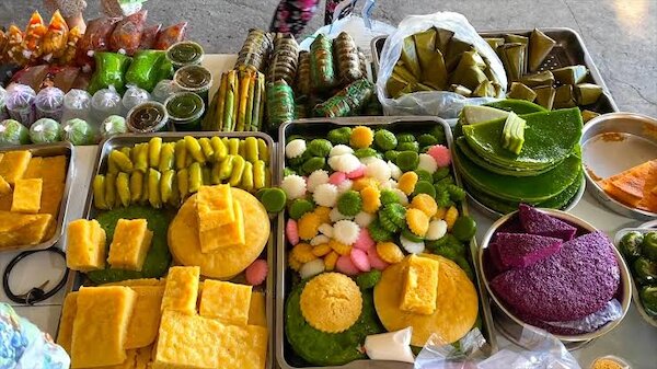Bán đặc sản quê theo mùa